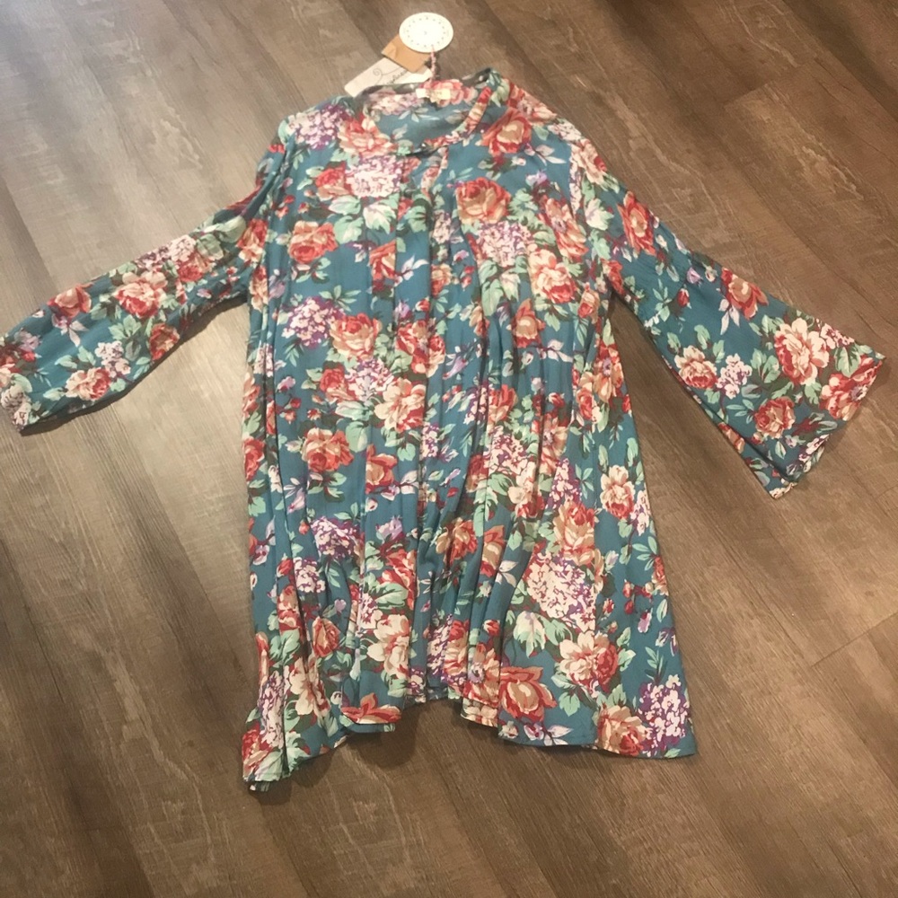 NWT Umgee floral dress